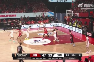 这个人能力是真可以！廖三宁慢三步晃开两人防守打进！